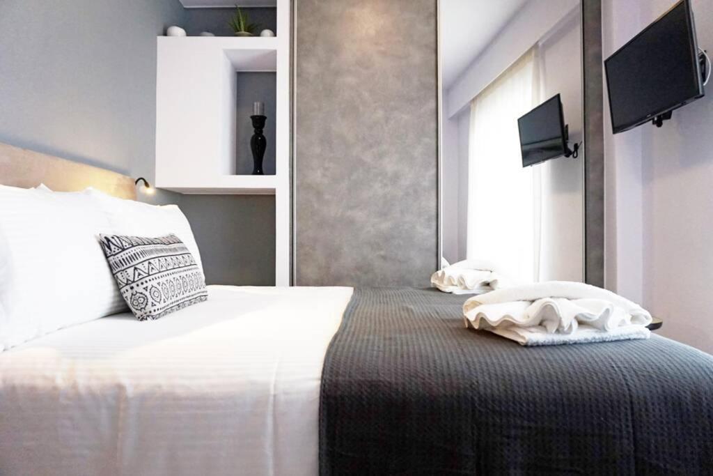 C-Home Studio In The Heart Of Chania Chrissi Akti Chania Exterior foto