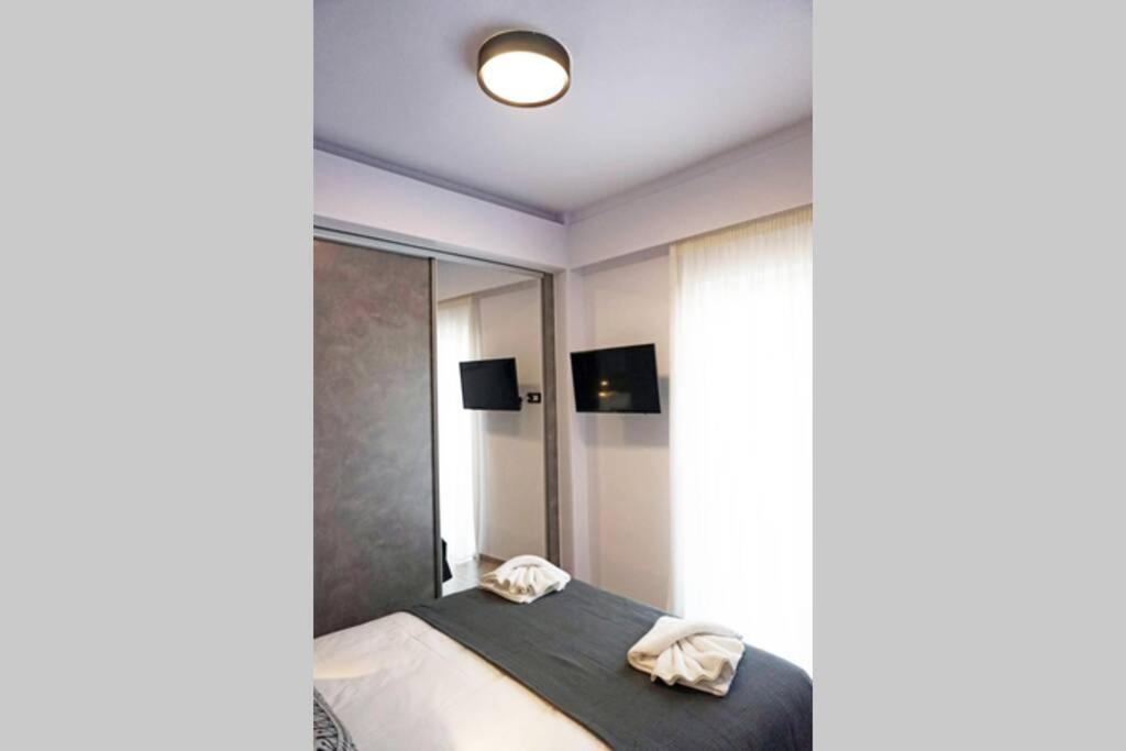 C-Home Studio In The Heart Of Chania Chrissi Akti Chania Exterior foto